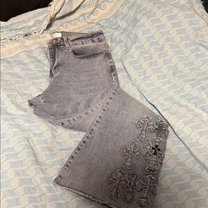BAMBOO Women's Gray Flare Jeans with Cross Embroidery